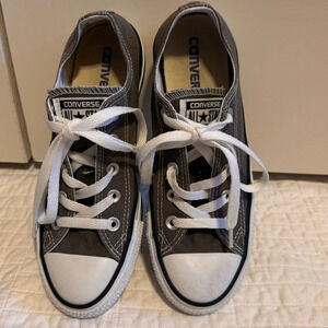 Converse All Star Chuck Taylor Grey Sneakers Women’s Sz 6 Men’s Sz 4